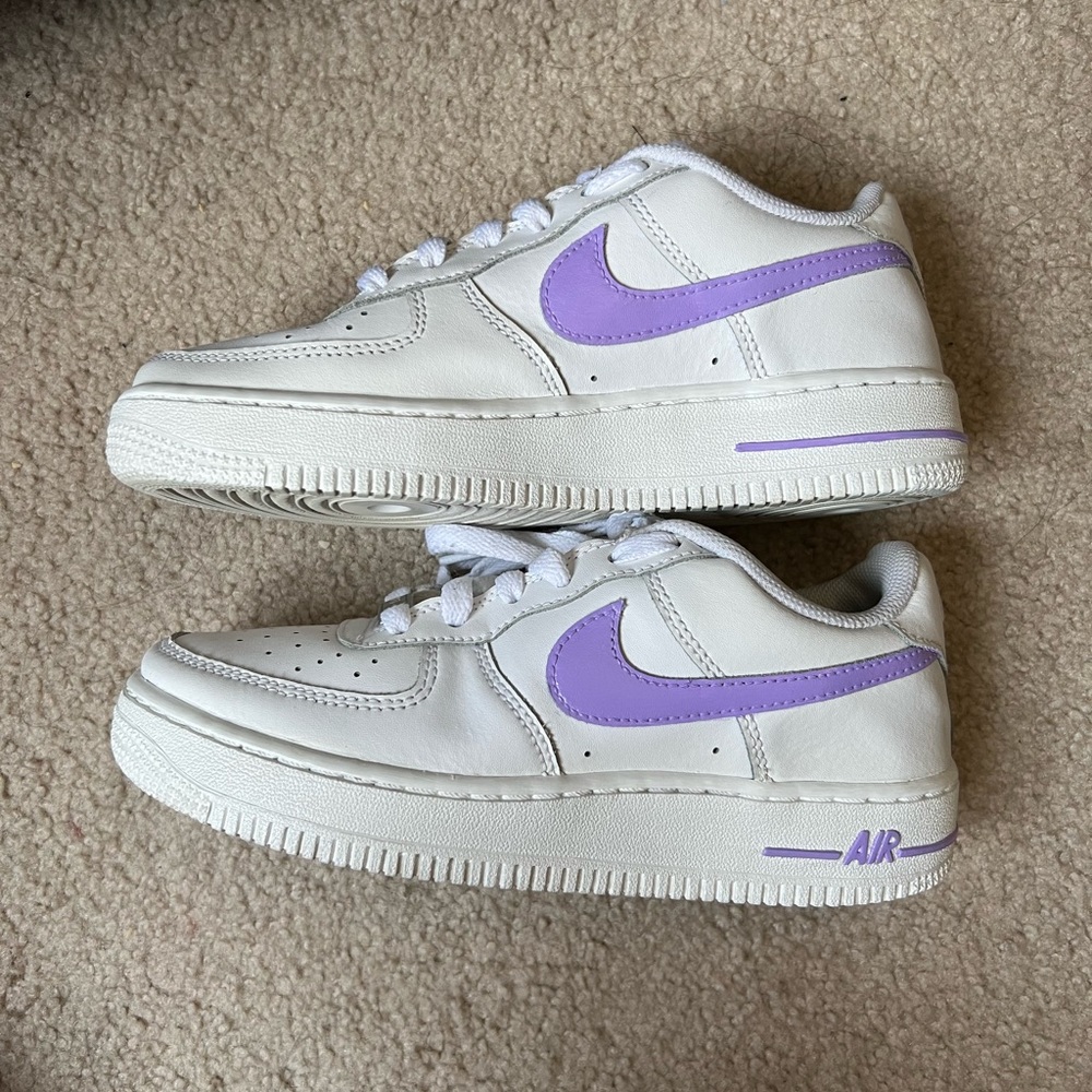 Sold - Custom Lilac Nike Air force 1